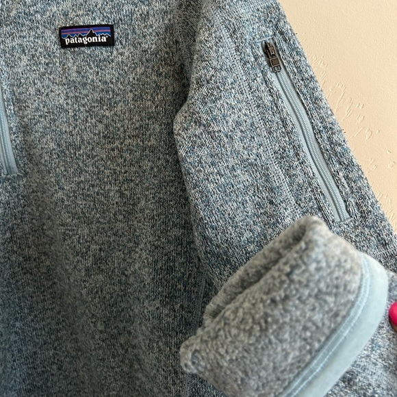 Patagonia Women's Blue Fleece Pullover - Picture 3 of 4